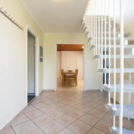 Tolstov House - 6 With Garden - 15 Min Messe Dus & Airport Dus *