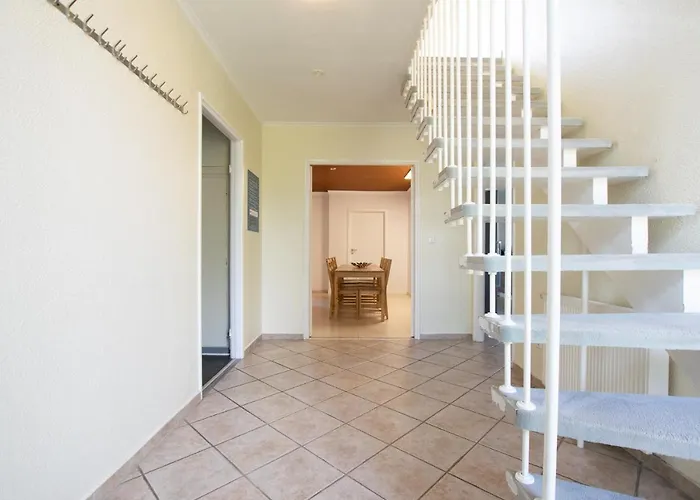 Tolstov House - 6 With Garden - 15 Min Messe Dus & Airport Dus *