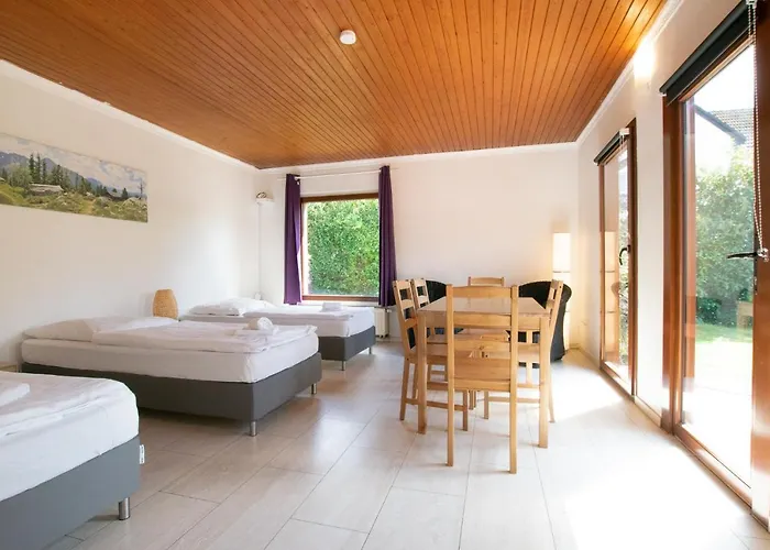 Tolstov House - 6 With Garden - 15 Min Messe Dus & Airport Dus * Meerbusch