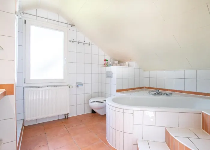 Tolstov House - 6 With Garden - 15 Min Messe Dus & Airport Dus * Meerbusch