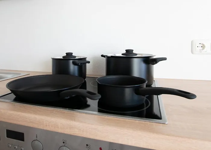 Lejlighed Tolstov House - 6 With Garden - 15 Min Messe Dus & Airport Dus *